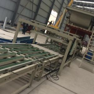 FS现浇筑一体保温复合板生产线